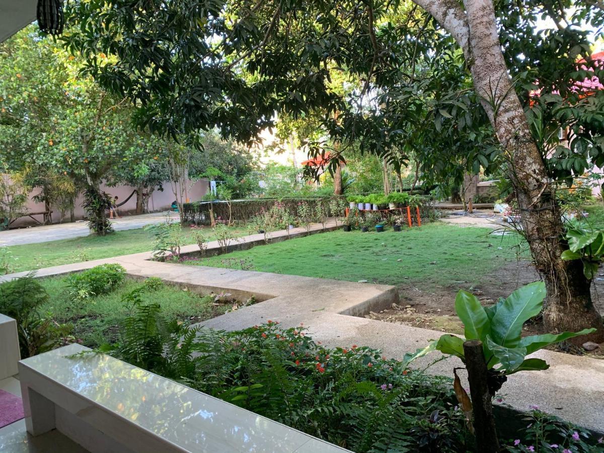 Bungalow 100 m² 2 phòng ngủ, 1 phòng tắm riêng ở Galas Dipolog Ngoại thất bức ảnh