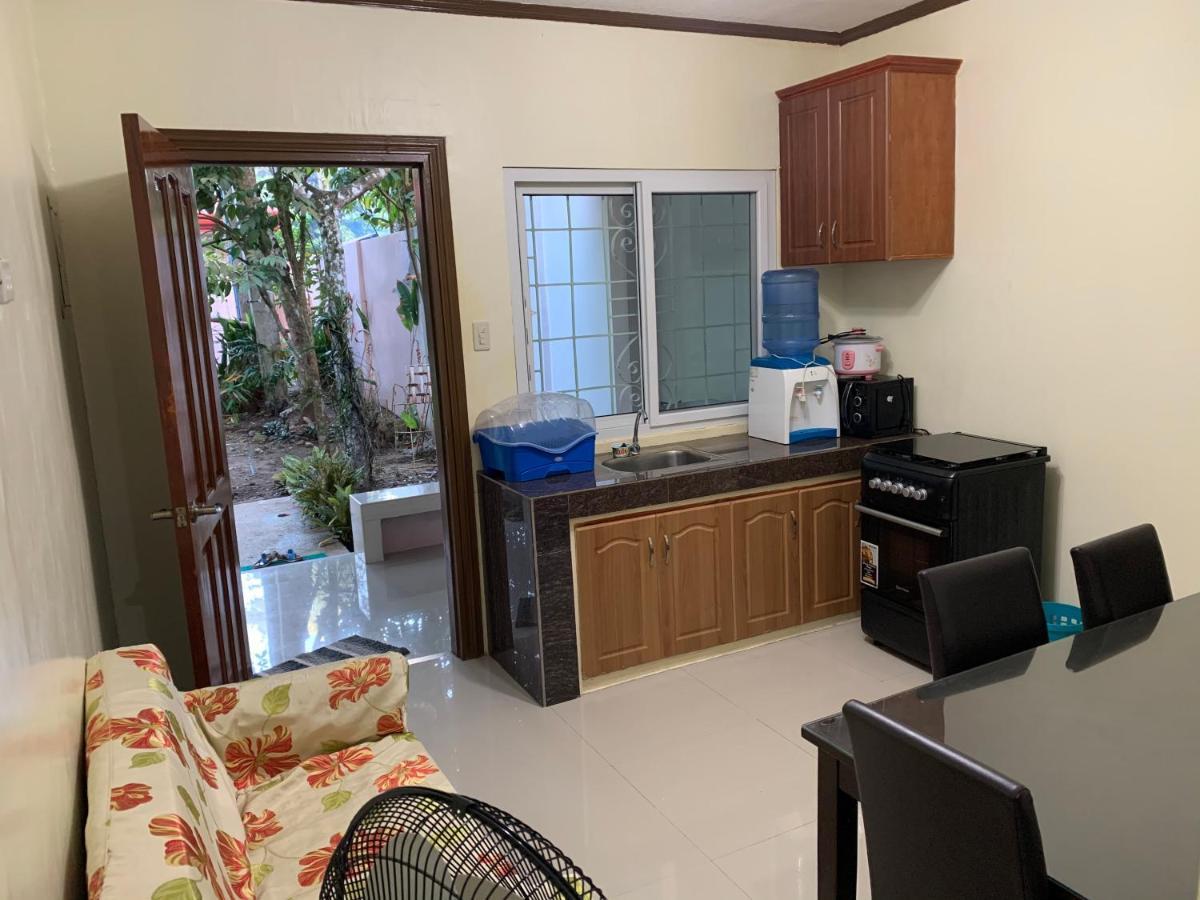 Bungalow 100 m² 2 phòng ngủ, 1 phòng tắm riêng ở Galas Dipolog Ngoại thất bức ảnh