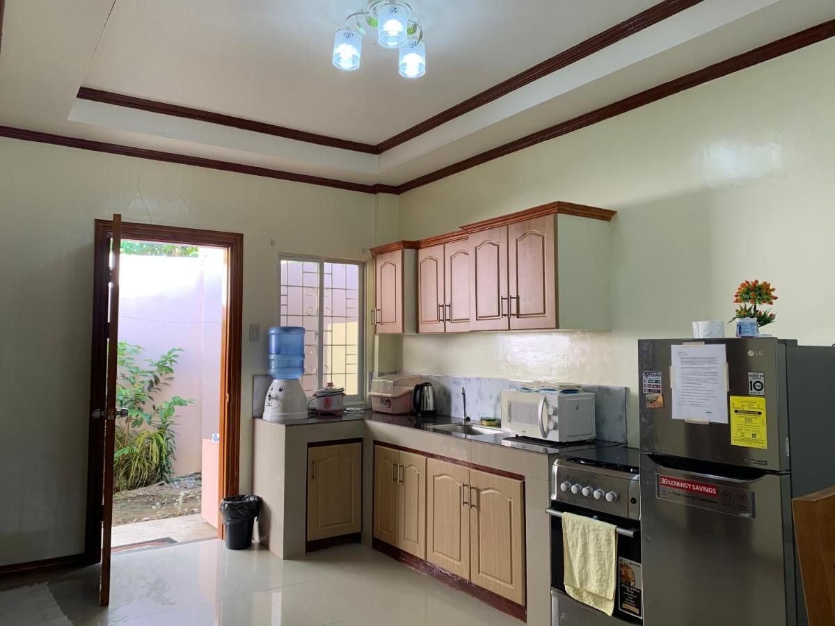 Bungalow 100 m² 2 phòng ngủ, 1 phòng tắm riêng ở Galas Dipolog Ngoại thất bức ảnh