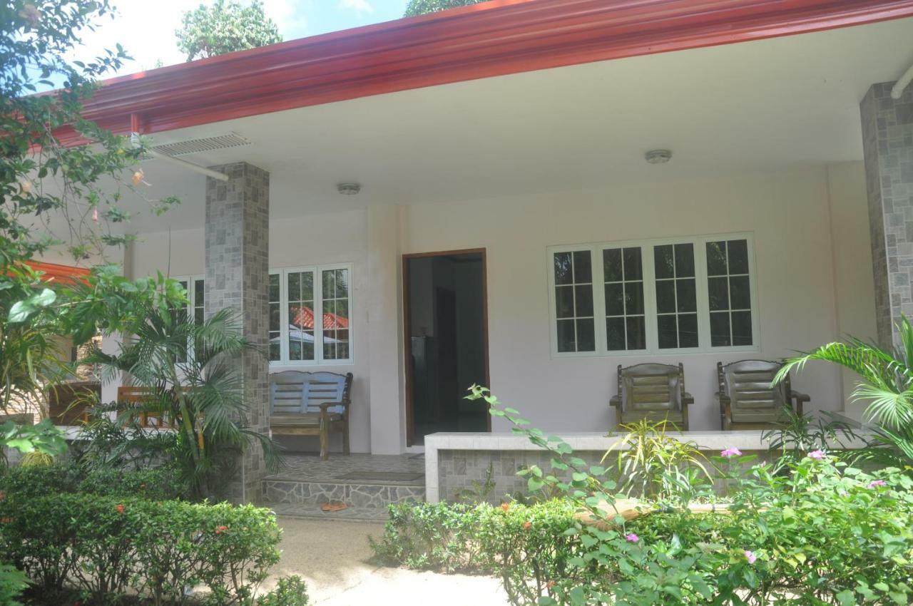 Bungalow 100 m² 2 phòng ngủ, 1 phòng tắm riêng ở Galas Dipolog Ngoại thất bức ảnh