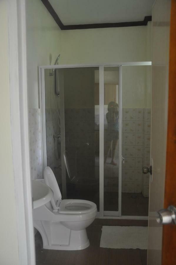Bungalow 100 m² 2 phòng ngủ, 1 phòng tắm riêng ở Galas Dipolog Ngoại thất bức ảnh