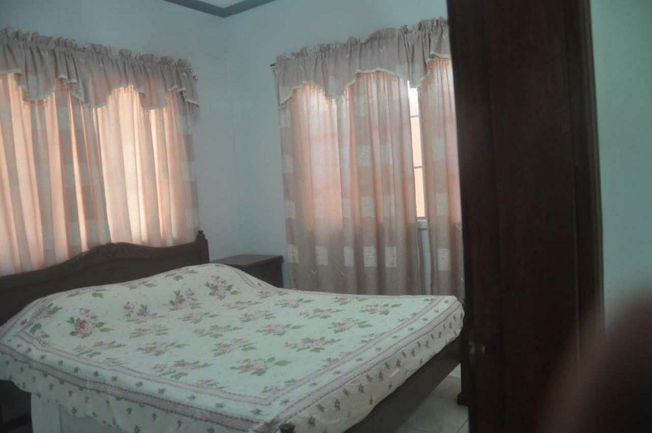 Bungalow 100 m² 2 phòng ngủ, 1 phòng tắm riêng ở Galas Dipolog Ngoại thất bức ảnh